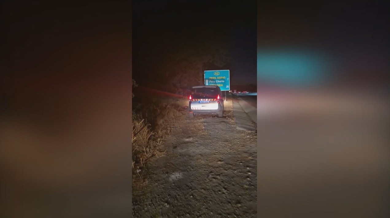 ΒΙΝΤΕΟ: Σάλος με τους σβηστούς φάρους στα βαν κινητών καμερών, φωνές για παραβίαση της νομοθεσίας