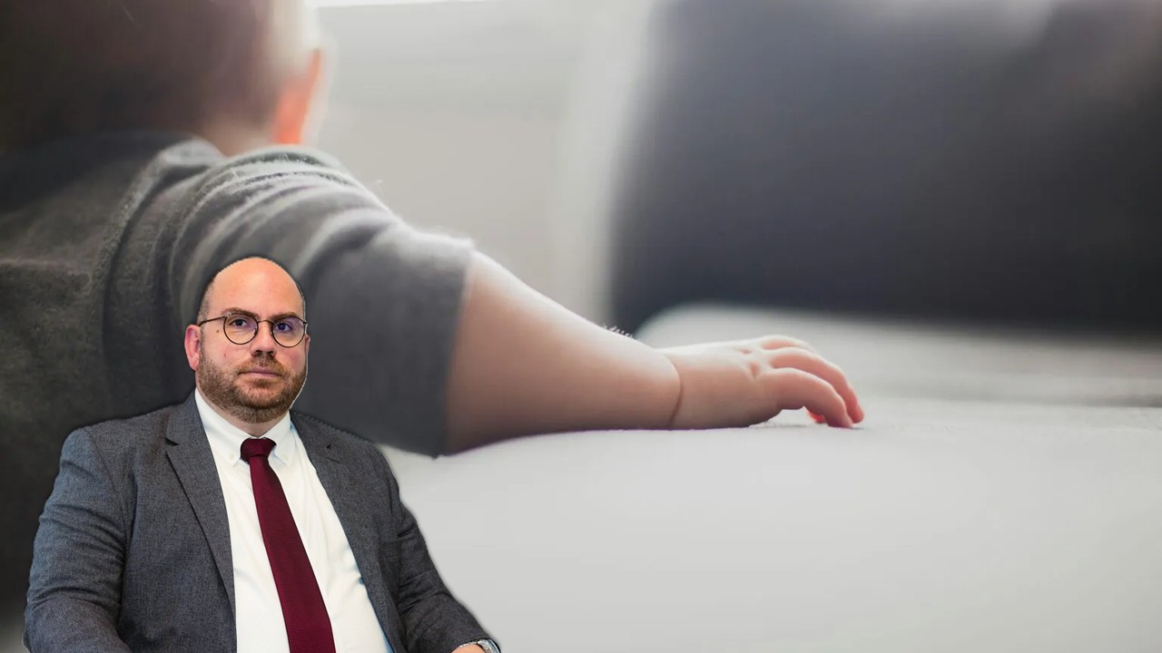 Από την Ξυλοφάγου, στην Πάφο: Οι δύο τραγωδίες, τα τρία νεκρά παιδιά και οι νομικές πτυχές της σύλληψης των γονιών τους