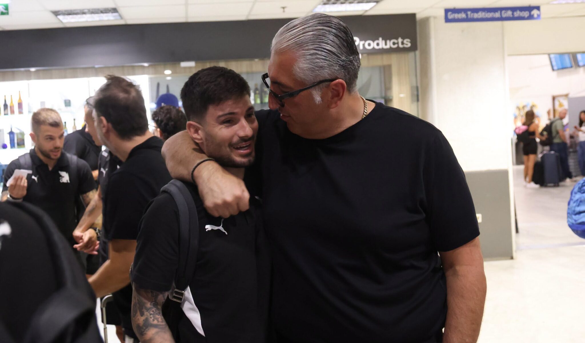 Το μήνυμα του Μπούση και το πριμ στους παίκτες για την ιστορική πρόκριση του ΟΦΗ