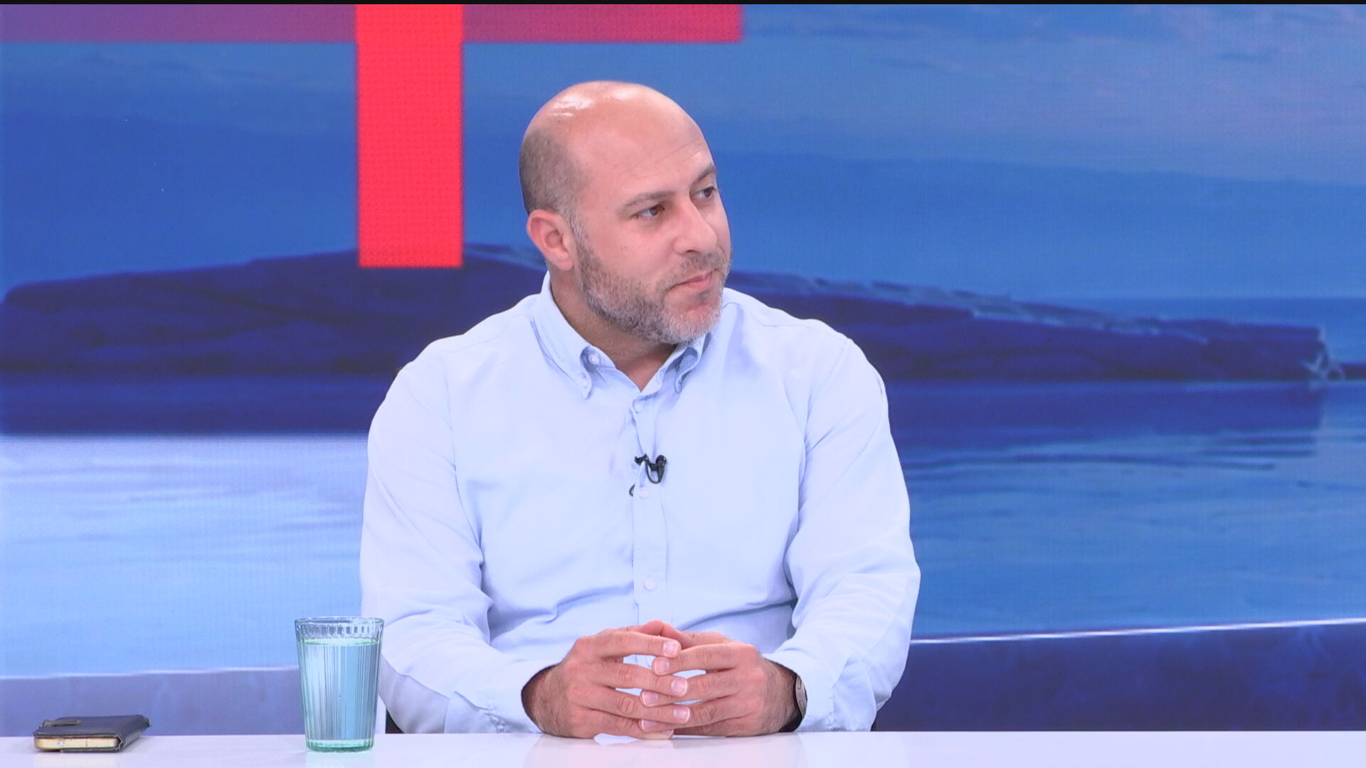 Γιώργος Λυσανδρίδης: Το «μεγάλο σχολείο», τα προβλήματα των προσφύγων και ο στόχος για τα 600 οικόπεδα