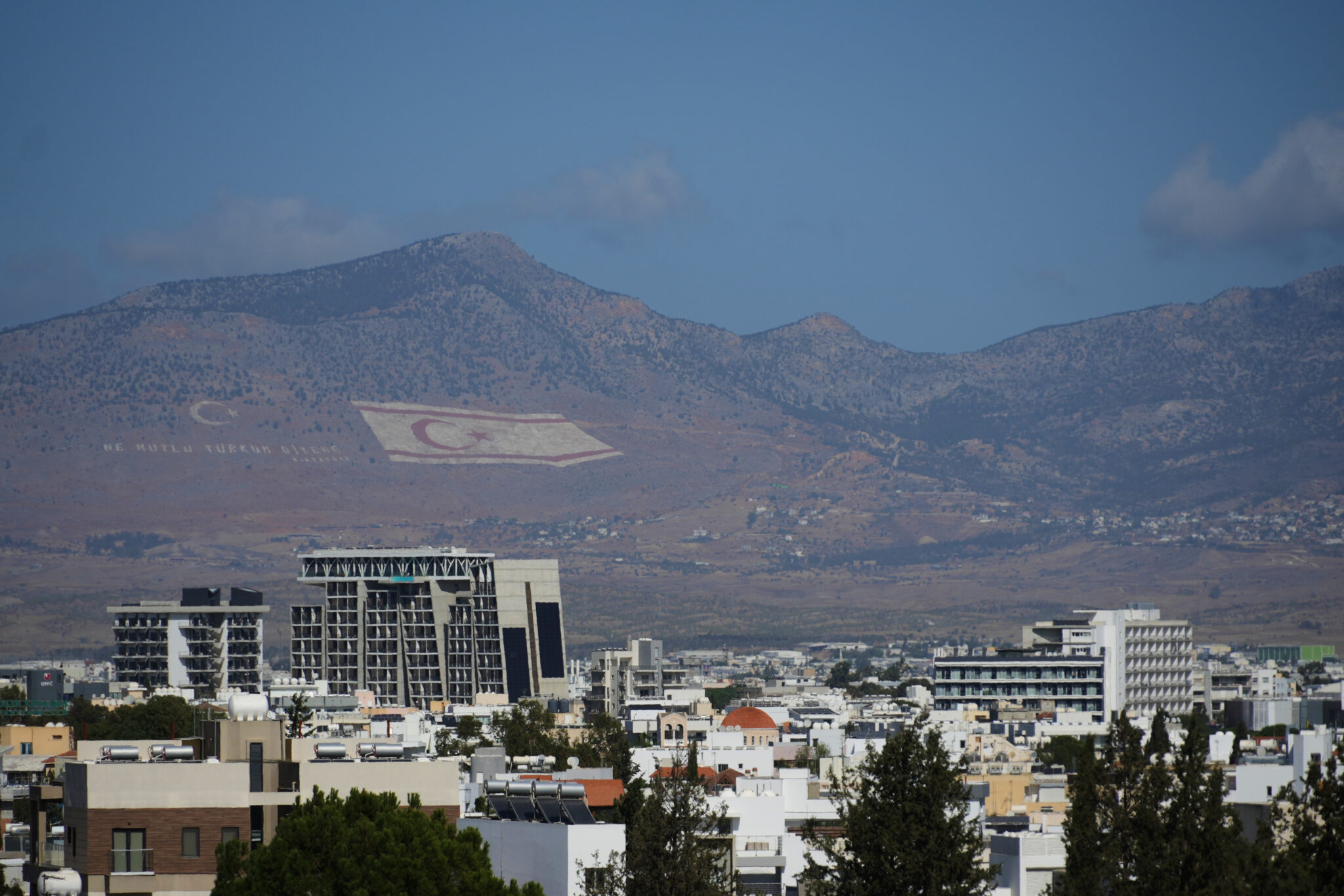 «Ανοχή τέλος»: Νέες αντιδράσεις για φεστιβάλ και προπονητικό καμπ της ακαδημίας Μπαρτσελόνα στην κατεχόμενη Λευκωσία