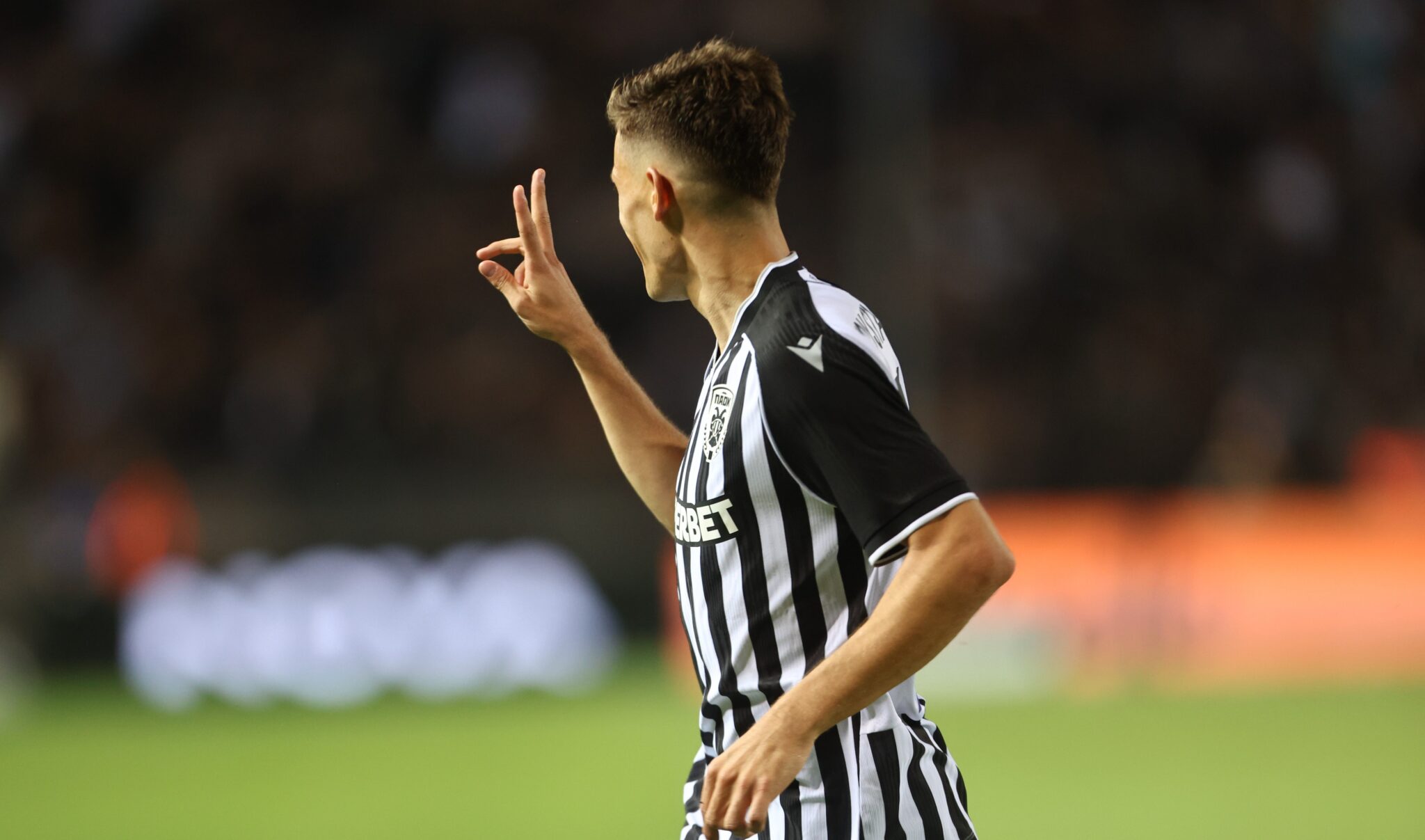 Kicker: «Επικεντρώνεται στον Κωνσταντέλια η Ντόρτμουντ – Στα 30 εκατ. η τιμή του»