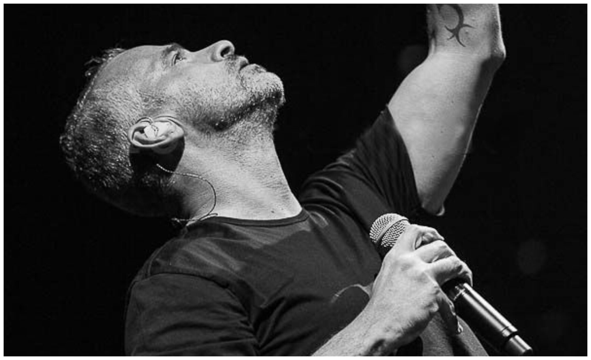 Eros Ramazzotti: Εκτάκτως στο νοσοκομείο – Τι συνέβη;