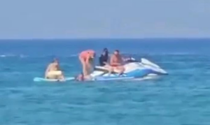 Θρίλερ σε θάλασσα της Λεμεσού: 3χρονο παρασύρθηκε στα ανοικτά πάνω σε φουσκωτό, κινδύνευσαν και τέσσερις ενήλικες