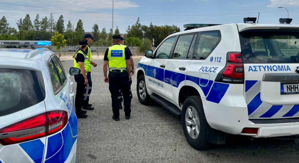 &Omicron;&delta;&eta;&gamma;&omicron;ί &pi;&rho;&omicron;&sigma;&omicron;&chi;ή: &Pi;&upsilon;&kappa;&nu;ή &kappa;ί&nu;&eta;&sigma;&eta; &sigma;&epsilon; &delta;&rho;ό&mu;&omicron; &pi;&rho;&omicron;&sigmaf; &tau;&alpha; &omicron;&rho;&epsilon;&iota;&nu;ά