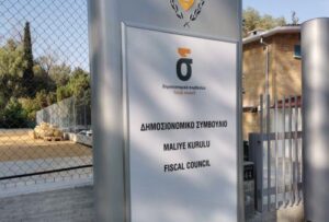 Πρόεδρος Δημοσιονομικού: «Σε σωστή κατεύθυνση το συνταξιοδοτικό»