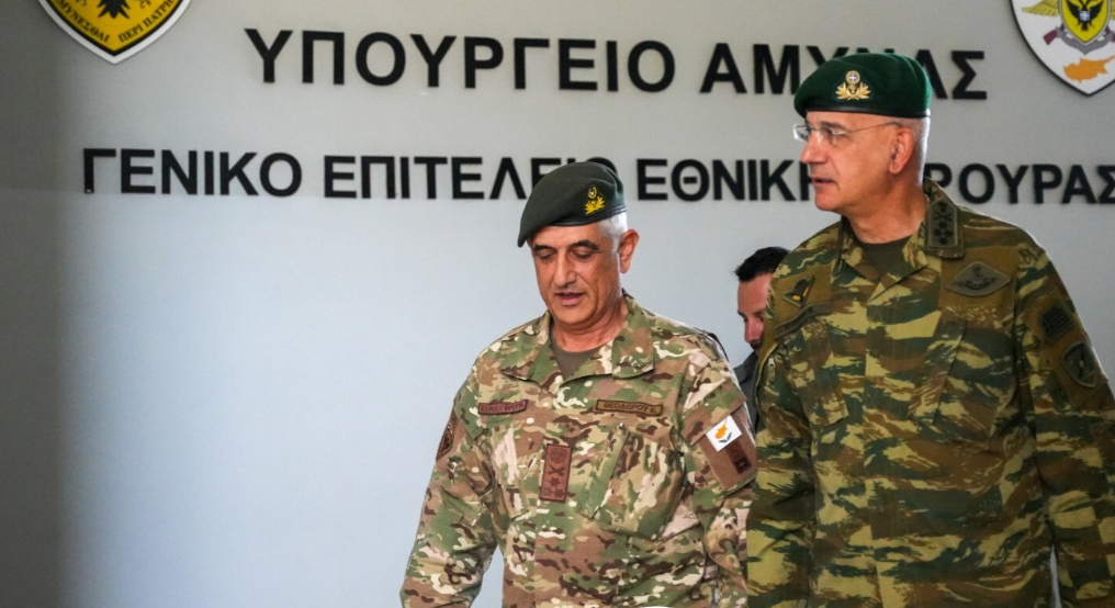 H &alpha;&sigma;&phi;ά&lambda;&epsilon;&iota;&alpha; &tau;&eta;&sigmaf; &Kappa;&Delta; &sigma;&tau;&omicron; &epsilon;&pi;ί&kappa;&epsilon;&nu;&tau;&rho;&omicron;: &Sigma;&upsilon;&nu;ά&nu;&tau;&eta;&sigma;&eta; &tau;&omicron;&upsilon; &Alpha;&rho;&chi;&eta;&gamma;&omicron;ύ &tau;&omicron;&upsilon; &Gamma;&Epsilon;&Epsilon;&Phi; &mu;&epsilon; &tau;&omicron;&nu; &Alpha;&rho;&chi;&eta;&gamma;ό &Gamma;&Epsilon;&Epsilon;&Theta;&Alpha;