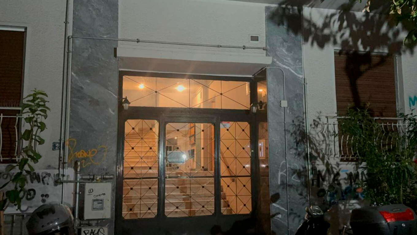 Κυψέλη: Μυστήριο με το νεκρό βρέφος μέσα σε δοχείο κρυμμένο σε βαλίτσα σε Airbnb