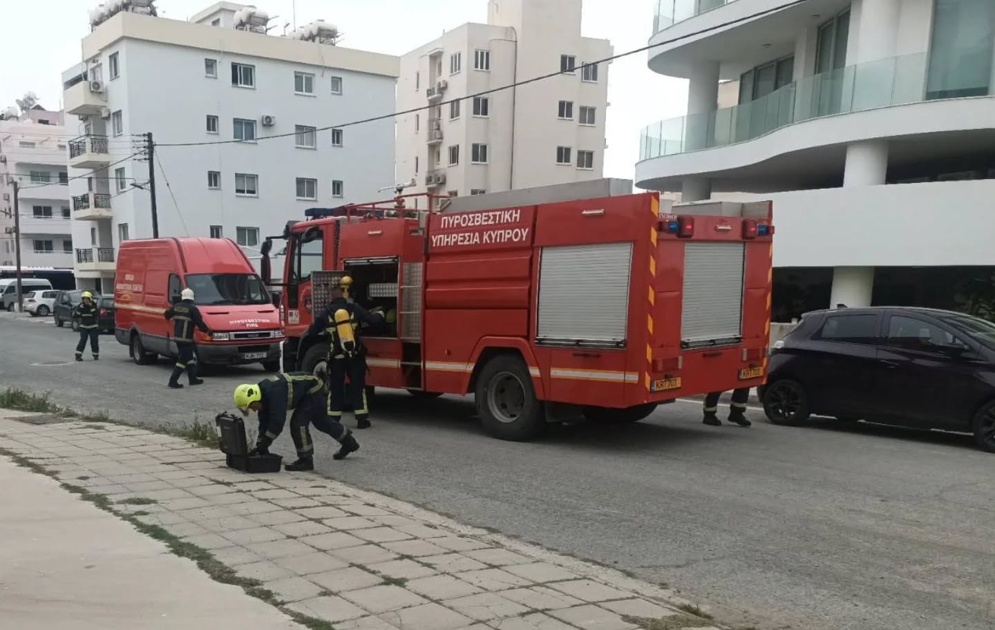 Αναστάτωση στον Πρωταρά: Φωτιά στο υπόγειο ξενοδοχείου, εκκενώθηκε προληπτικά το κτίριο