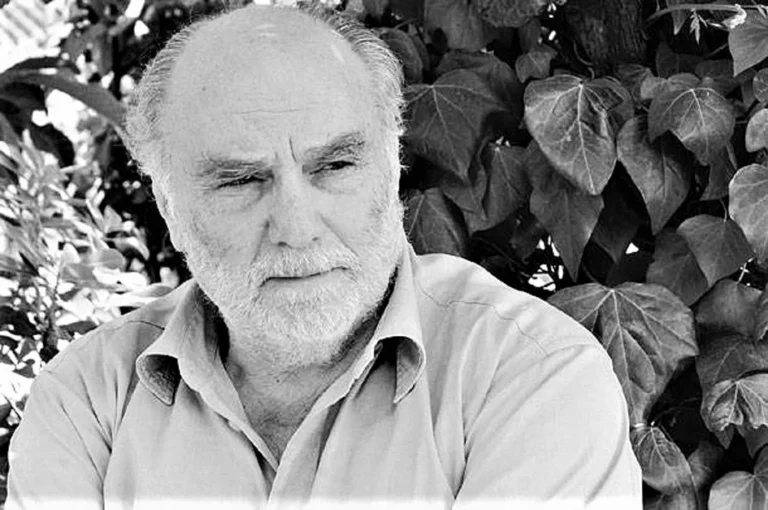 «Έφυγε» από τη ζωή ο σπουδαίος συγγραφέας και φιλόσοφος Στέλιος Ράμφος