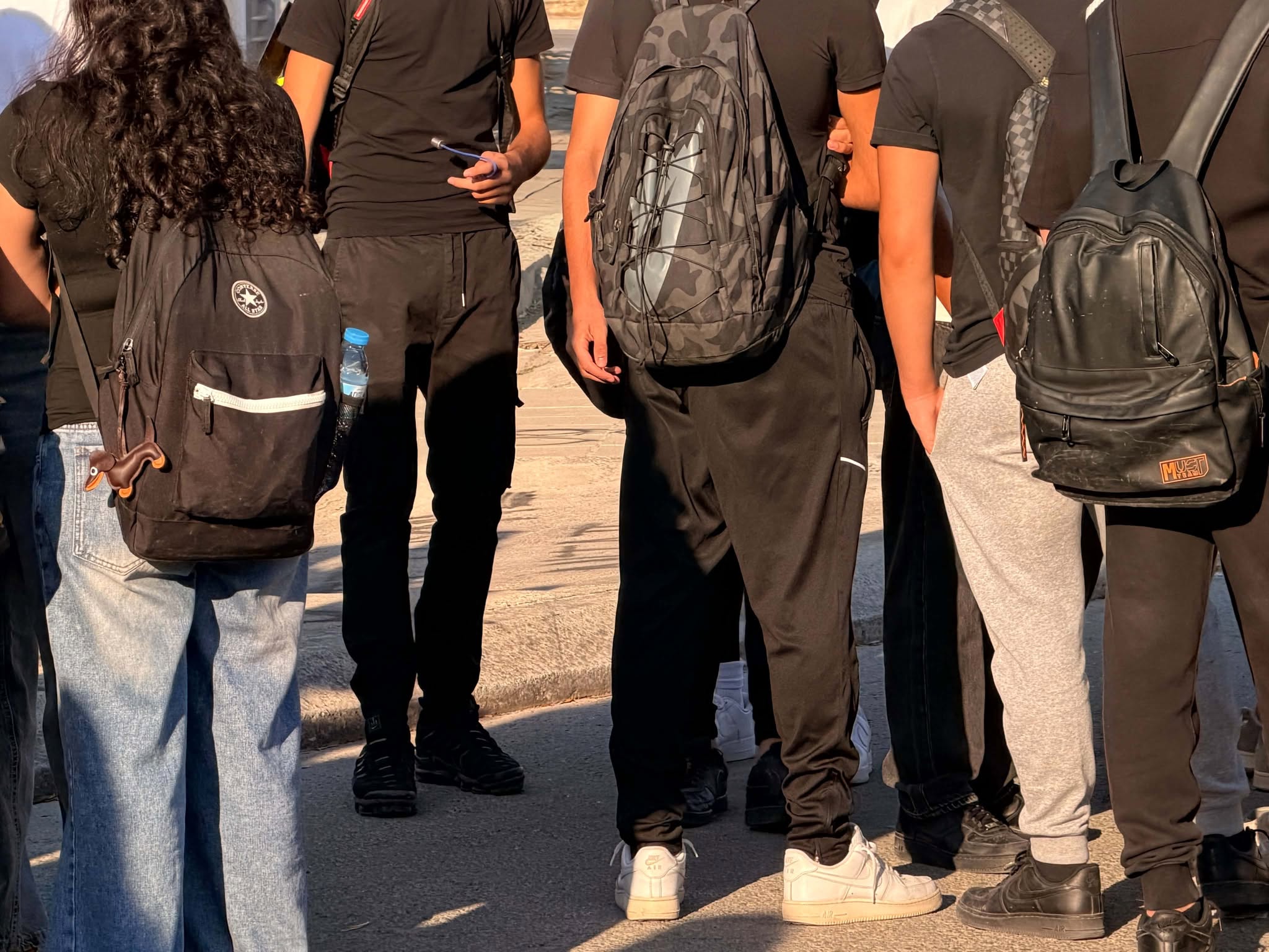 Απέχουν από τα μαθήματα τους οι μαθητές του Λυκείου Βεργίνας, διαμαρτύρονται για την άθλια κατάσταση του σχολείου