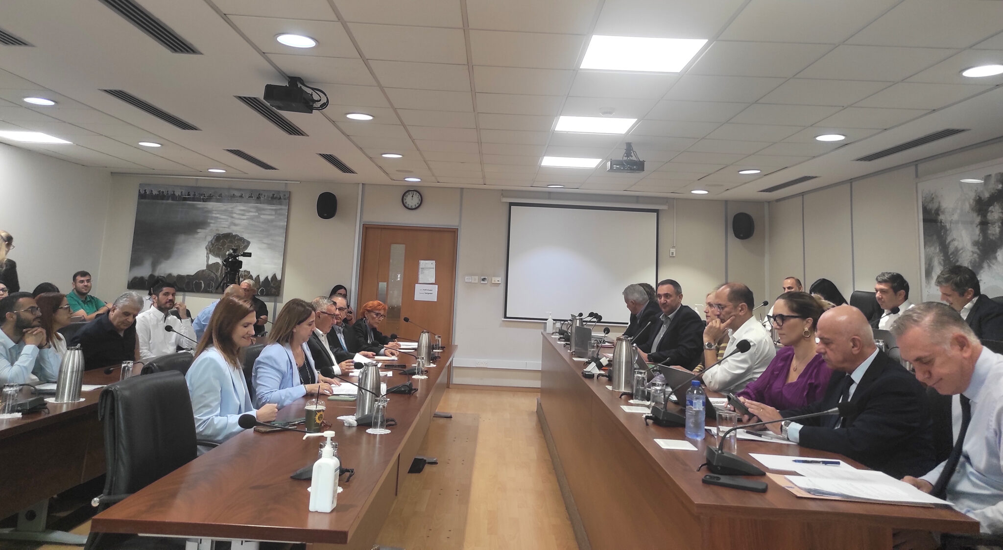 Συνολικά 21 διορισμοί εκτός Γνωμοδοτικού, αντιδράσεις Βουλευτών στην Επιτροπή Θεσμών