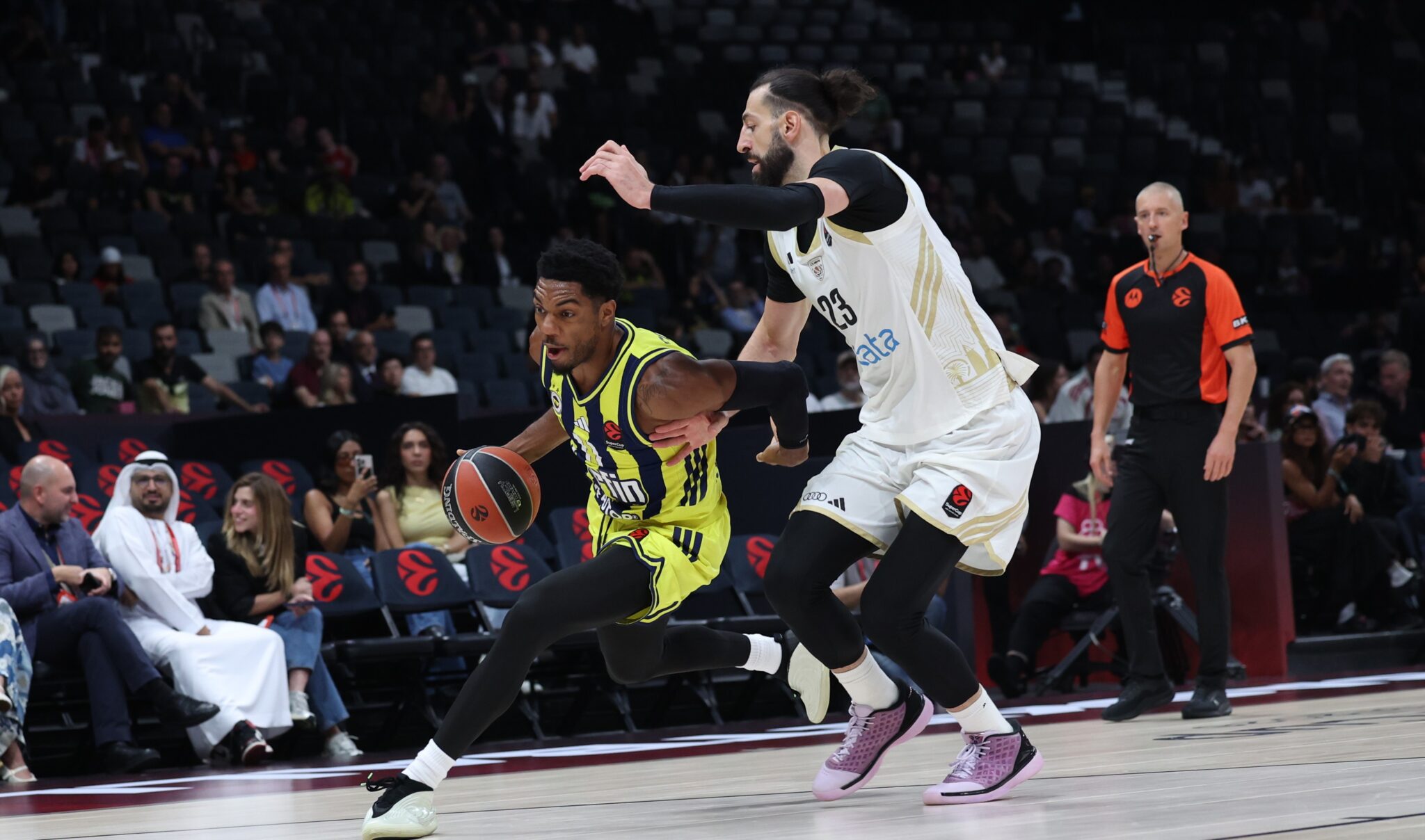 Live Streaming: Φενέρμπαχτσε – Dubai BC