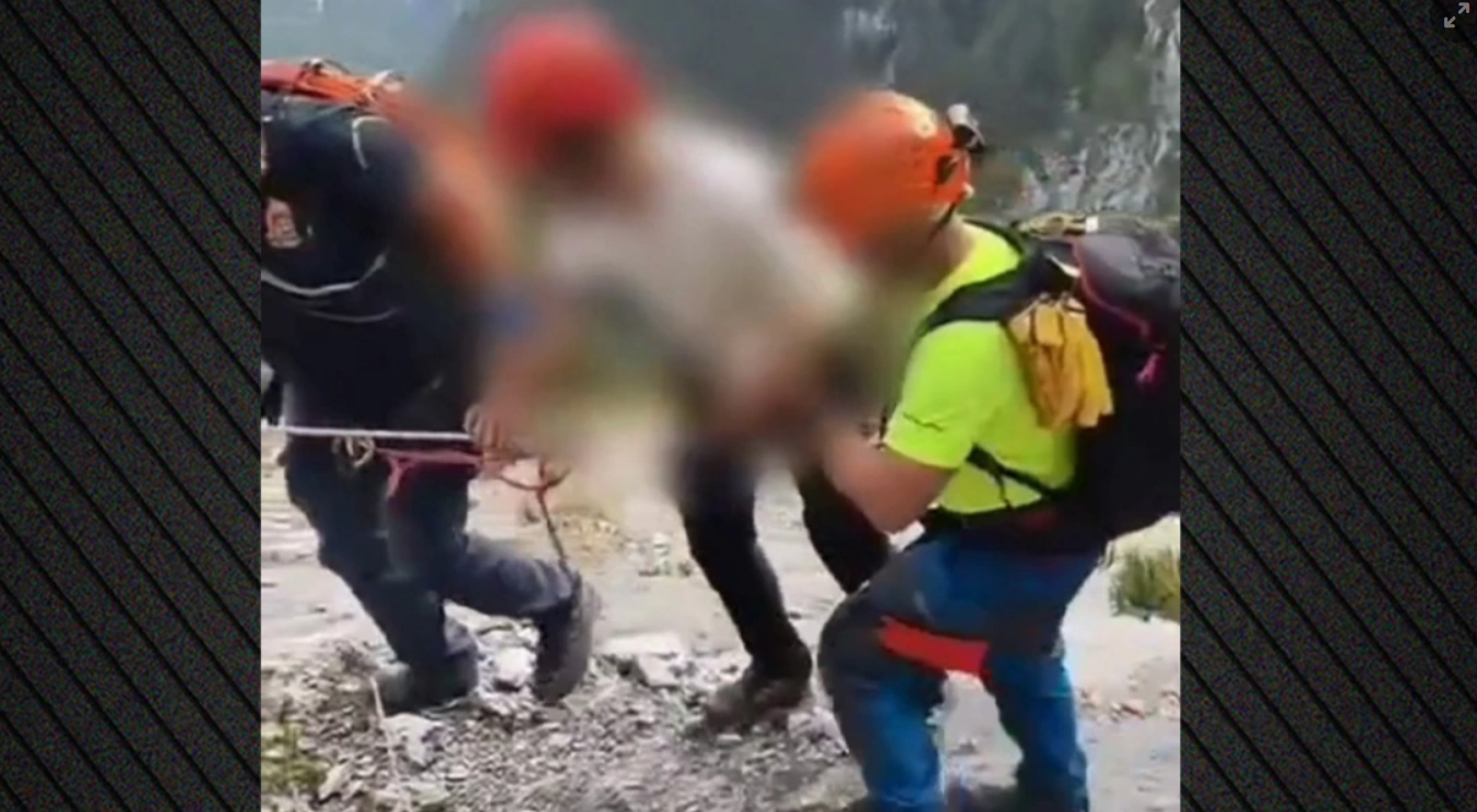 Επιχείρηση διάσωσης 34χρονου στον Όλυμπο, μεταφέρθηκε με ασφάλεια και τον παρέλαβε το ΕΚΑΒ
