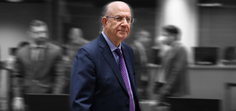 Ένας Κεραυνός, προκάλεσε πολιτικό ηλεκτροσόκ  