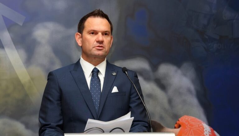 Τις συχνές παραβιάσεις εργασιακών δικαιωμάτων ποδοσφαιριστών καταγγέλλει σε δηλώσεις ο Πρόεδρος ΠΑΣΠ