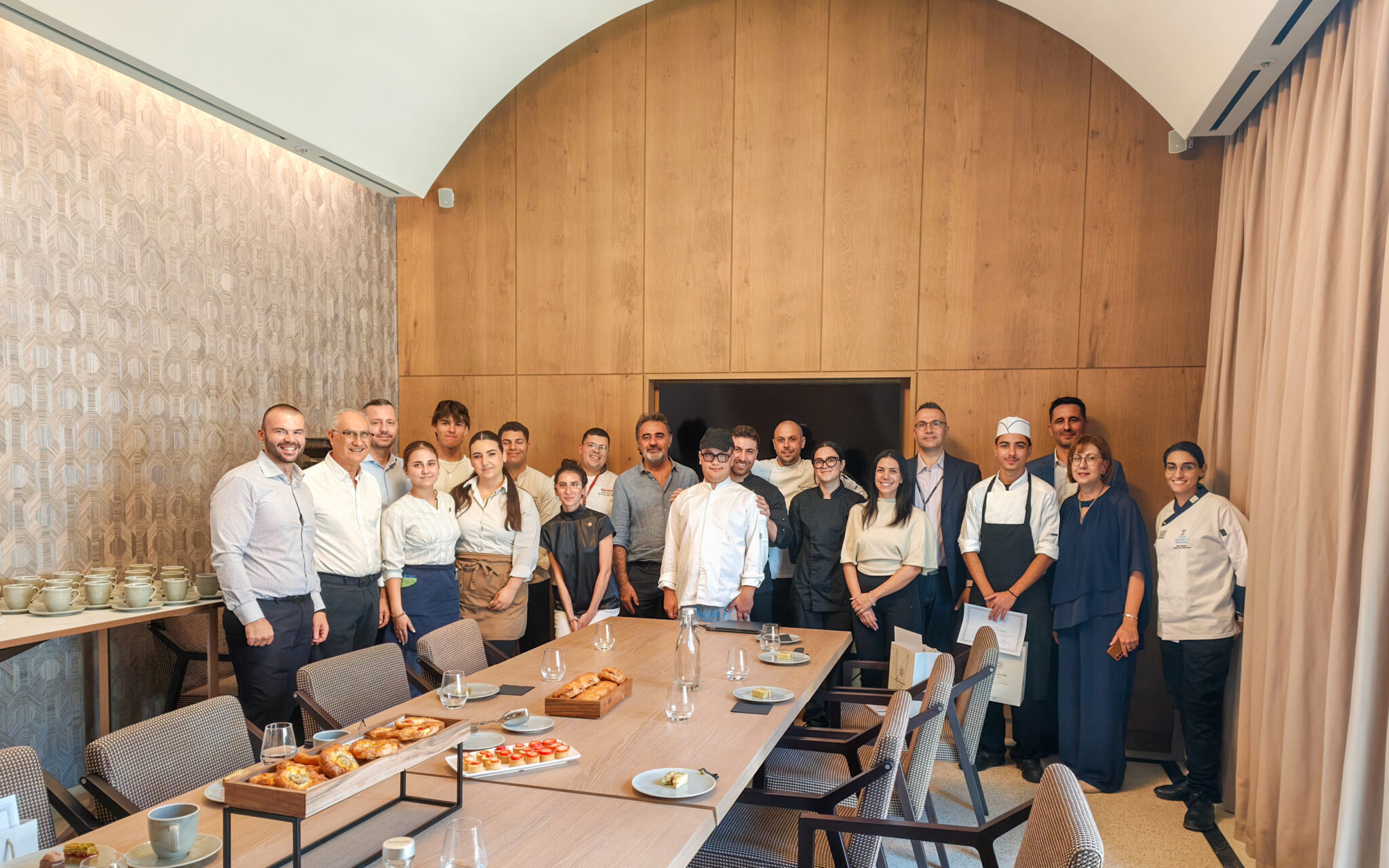 Η MHV τιμά την επόμενη γενιά του hospitality