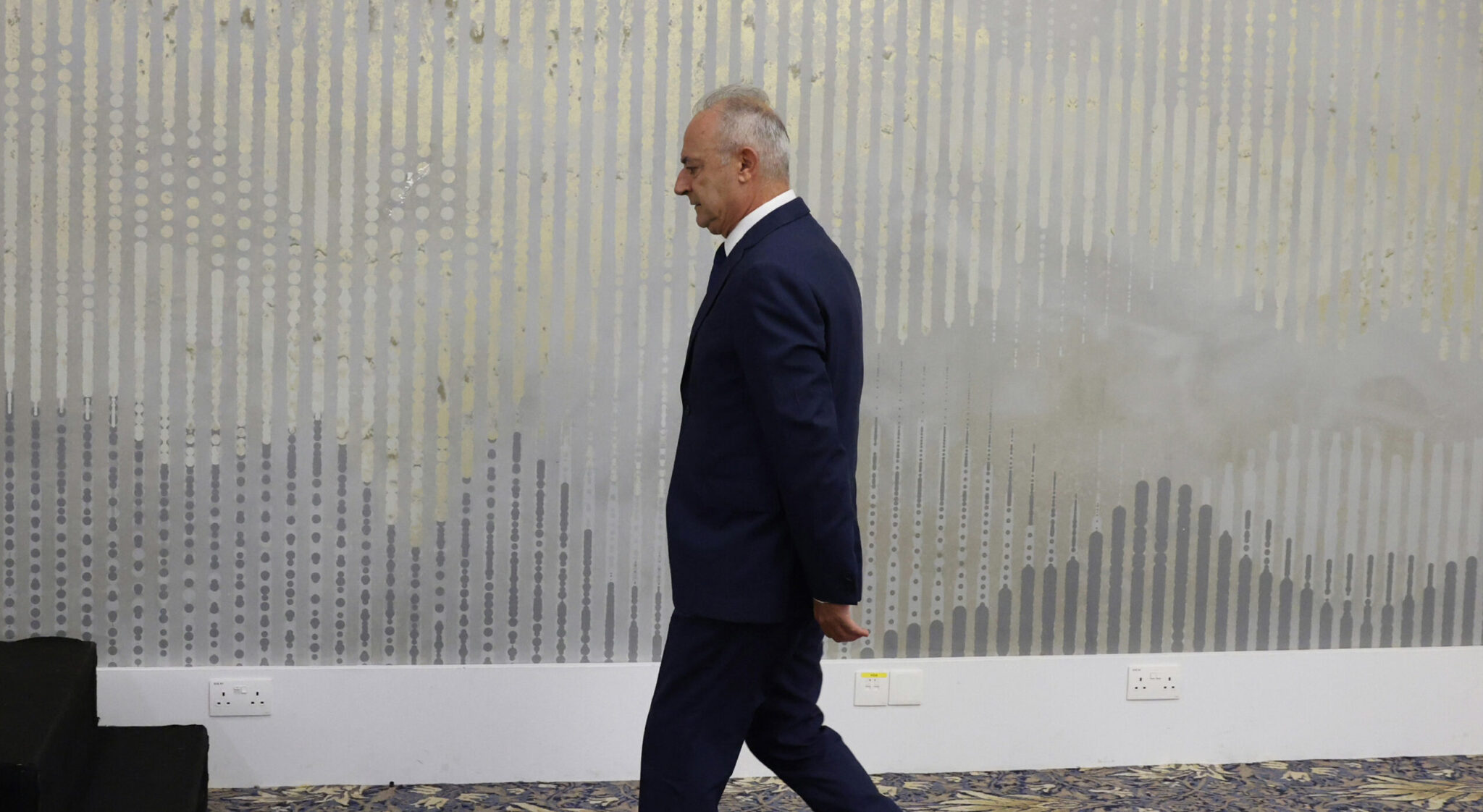 Πληροφορίες Alpha: Ποιους δεν εμπιστεύεται ο Αβέρωφ και γιατί αφήνει παράθυρο ανοικτό για εξωκομματική κάθοδο