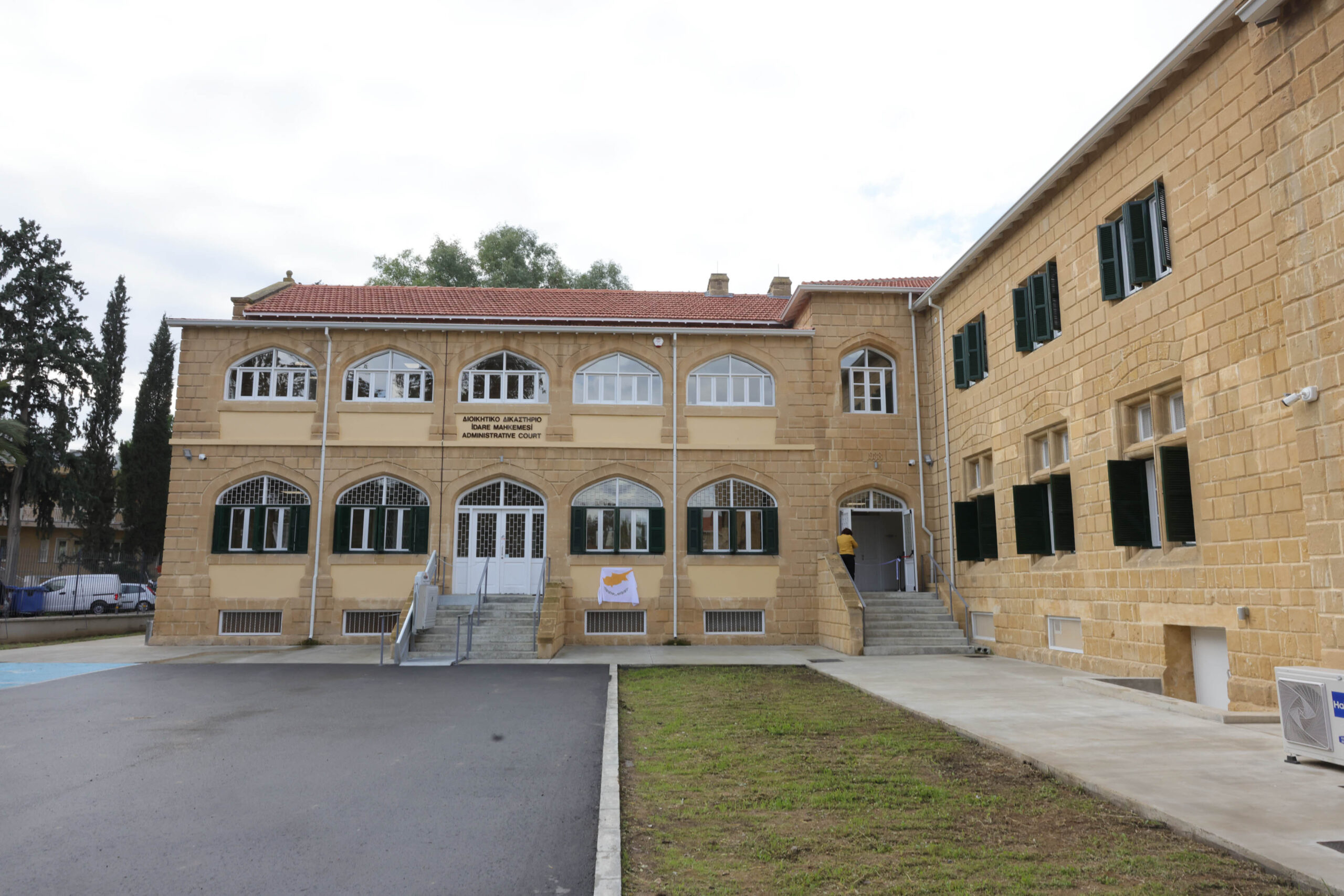 Ένα αυτοκίνητο, €94.000 κι έγγραφα που καταστράφηκαν: Πίσω στο Διοικητικό η υπόθεση με απόφαση Εφετείου