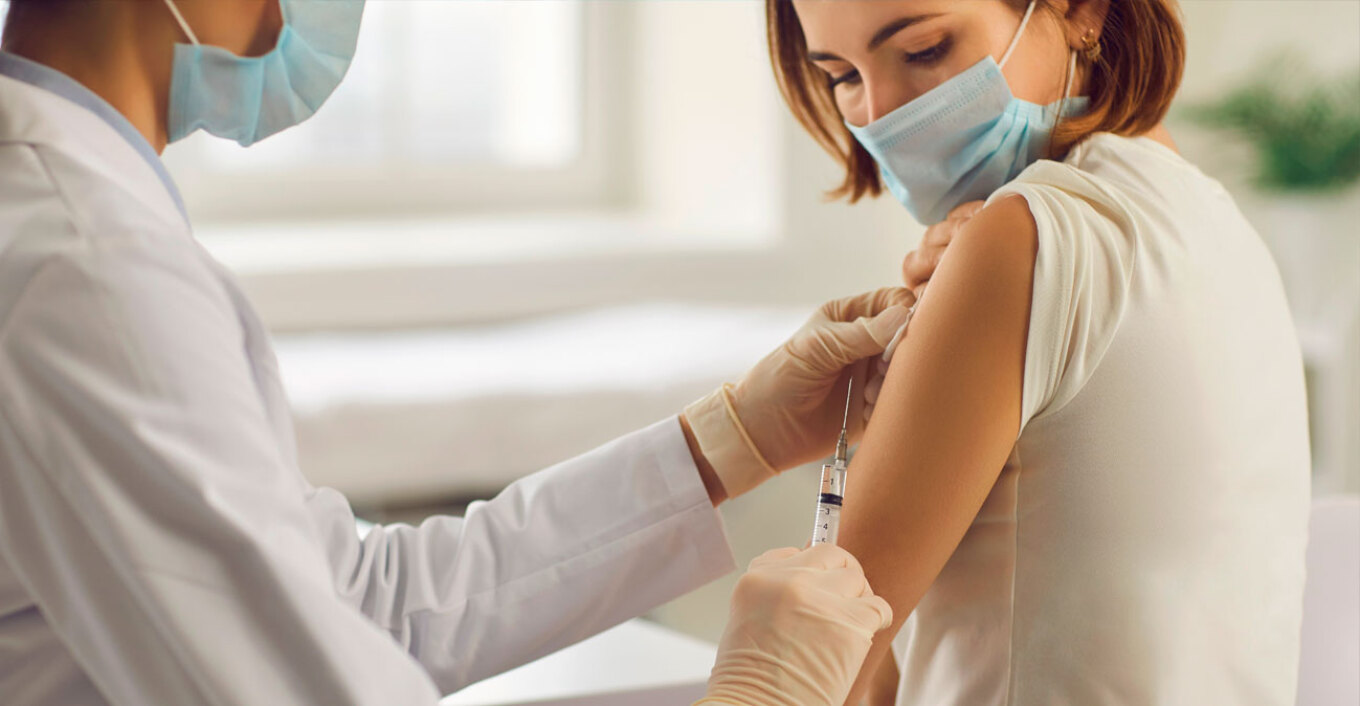 Στη «μάχη» κατά γρίπης και RSV: Πότε αρχίζουν οι εμβολιασμοί και ποιοι έχουν προτεραιότητα