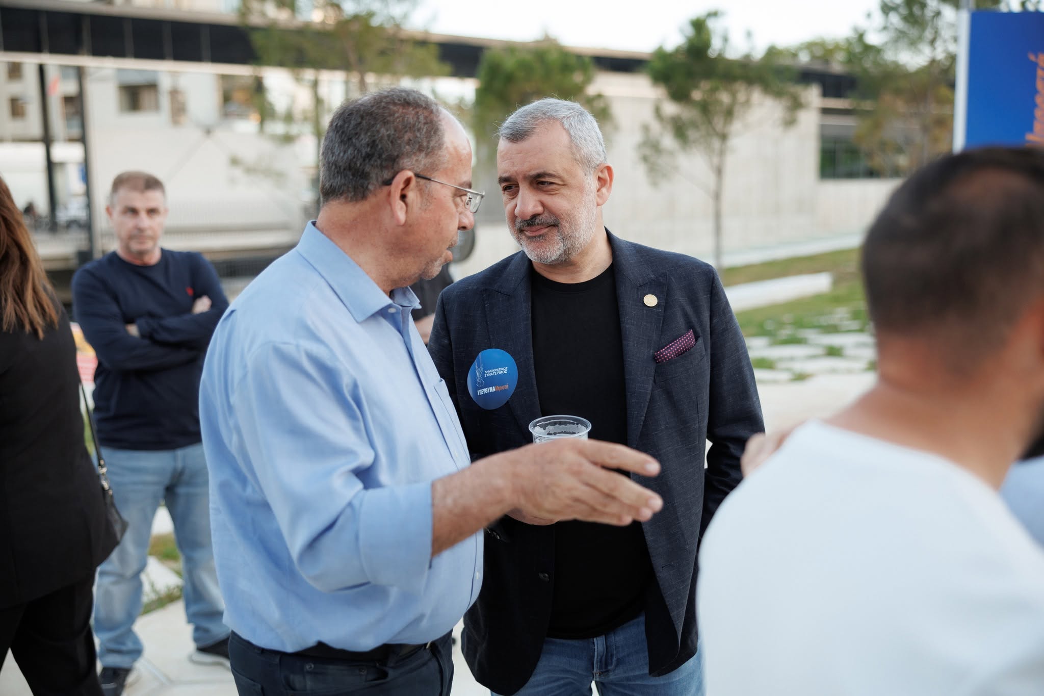 «Θλιβερά υπονοούμενα, χτυπήματα κάτω από τη μέση»: Έκκληση Φουρλά να σταματήσει η αντιπαράθεση στον ΔΗΣΥ