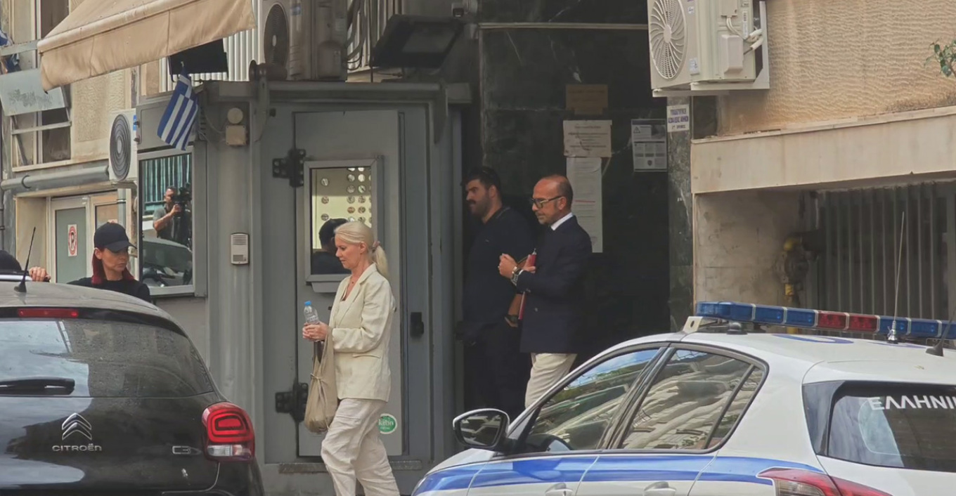 «Το μόνο που μας είπαν πριν τη διακομιδή Μαζωνάκη…»: Αποκαλύψεις από τον Πρόεδρο των εργαζομένων του ΕΚΑΒ για τους δύο γιατρούς
