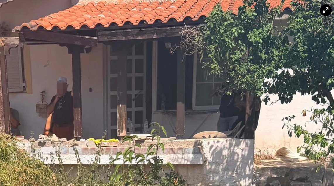 Μαραθώνας: Γυναίκα είχε θαμμένη τη μητέρα της στην αυλή του σπιτιού για να παίρνει τη σύνταξη