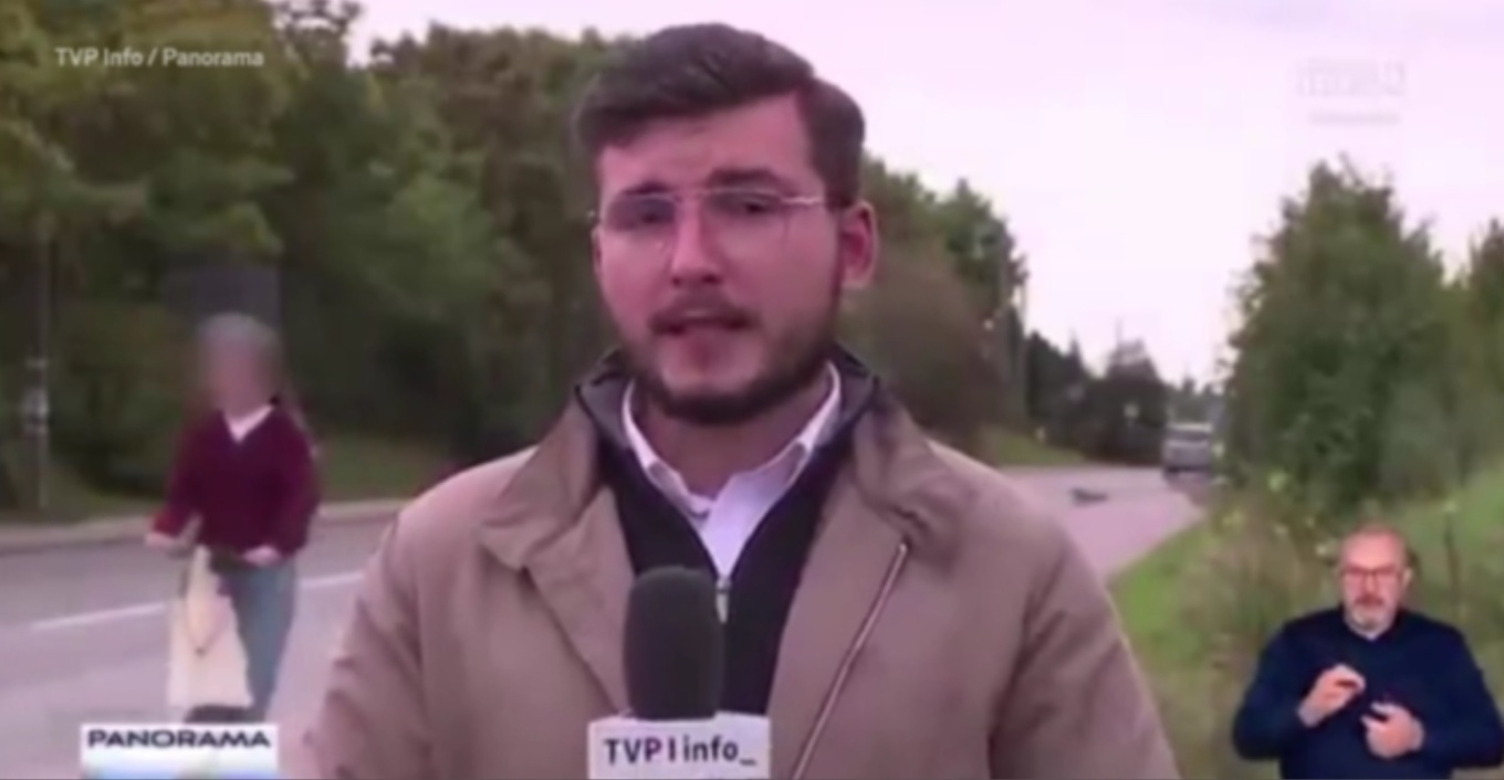 Απίστευτο βίντεο: Αυτοκίνητο παρέσυρε 14χρονη με πατίνι την ώρα ζωντανού ρεπορτάζ για άλλο τροχαίο