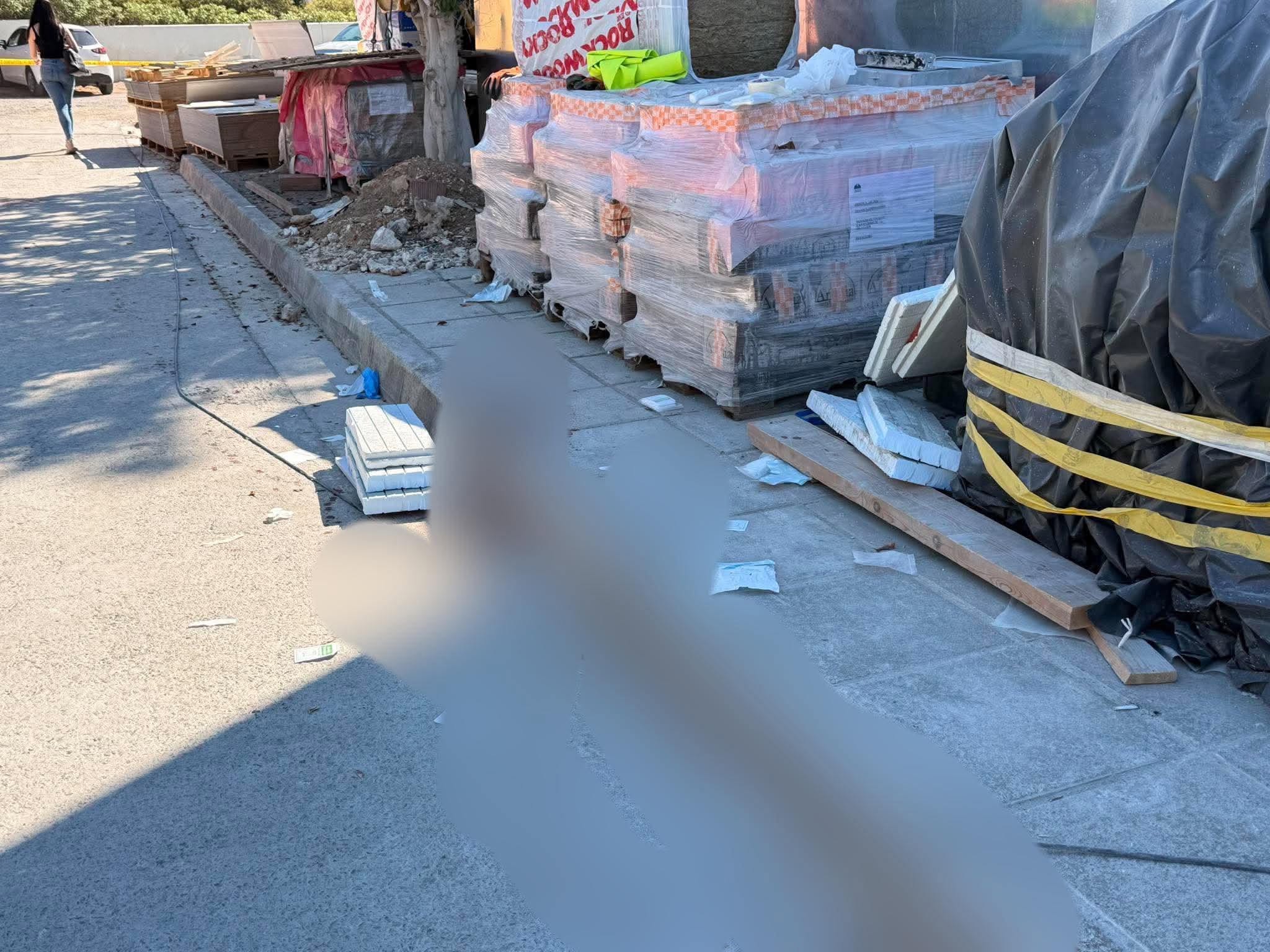 Με κόφτη για γυψοσανίδες τραυμάτισε τον συνάδελφό του στην οικοδομή (ΦΩΤΟ)