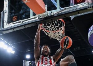 Ατσάλινος Ολυμπιακός στην Πόλη, νίκησε Μπεσίκτας και απουσίες