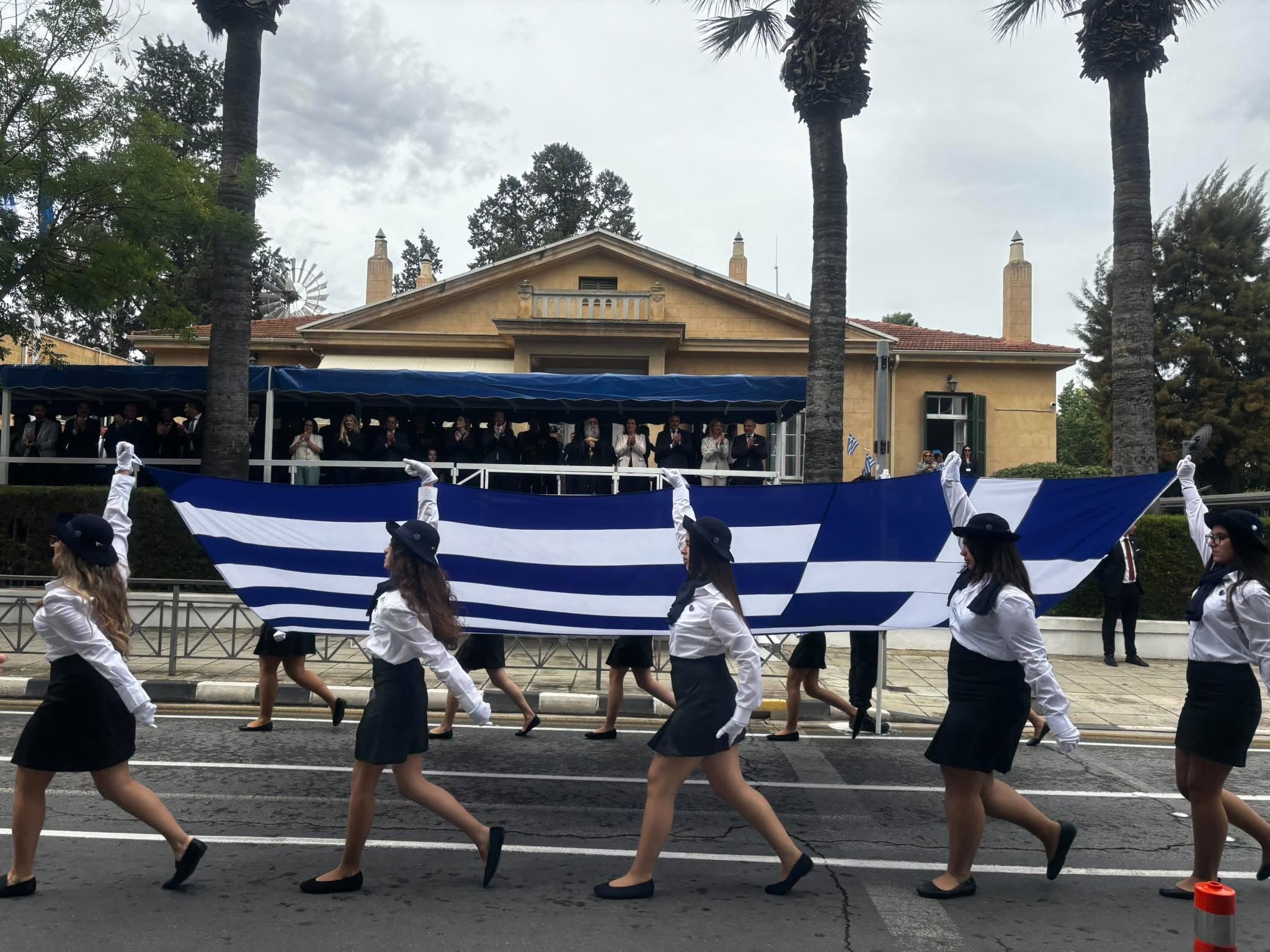 ΒΙΝΤΕΟ & ΦΩΤΟ: Η Κύπρος τιμά την 28η Οκτωβρίου, στην παρουσία ΠτΔ η παρέλαση στην Λευκωσία