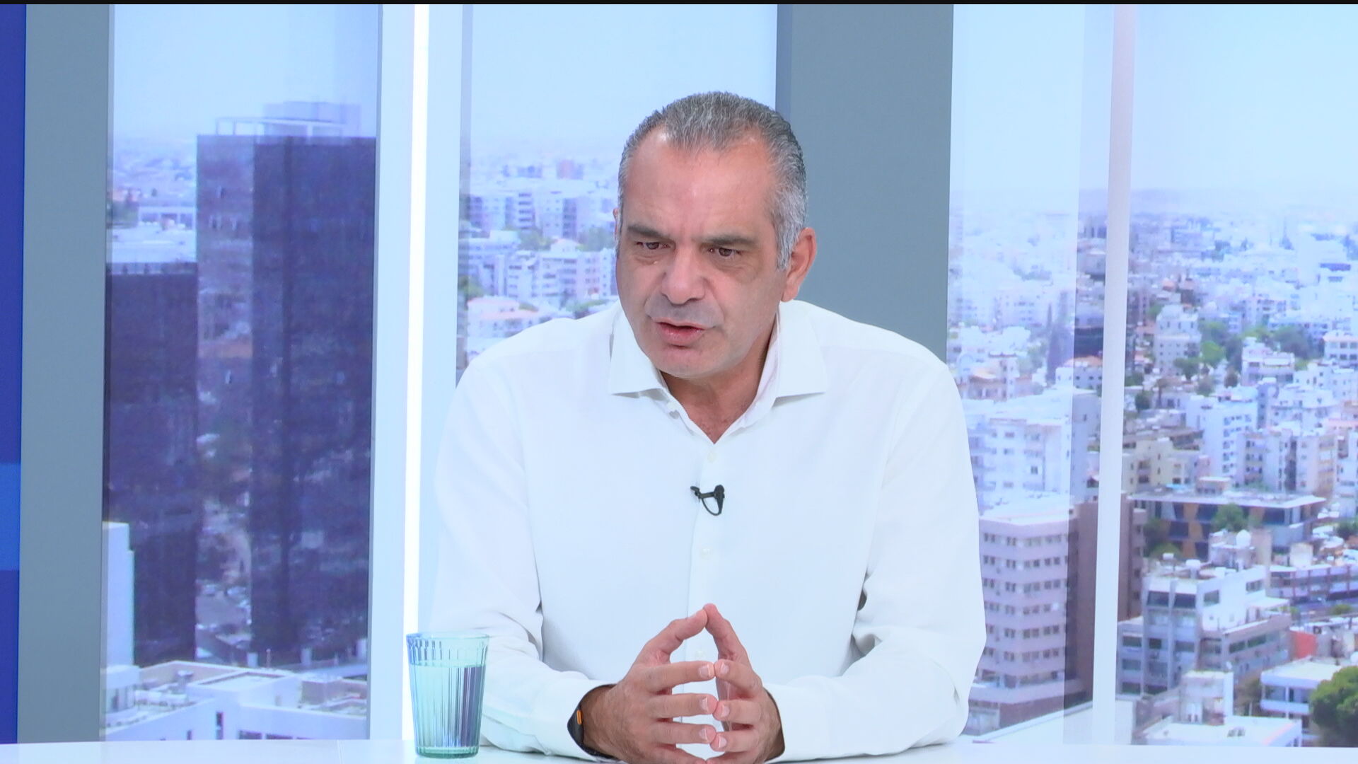 «Ηγετικά στελέχη κρατούν μπιτόνι με βενζίνη αντί πυροσβεστήρα»: Γιατί ανησυχεί ο Σοφοκλέους για την πορεία του ΔΗΣΥ και η κόντρα με Αννίτα
