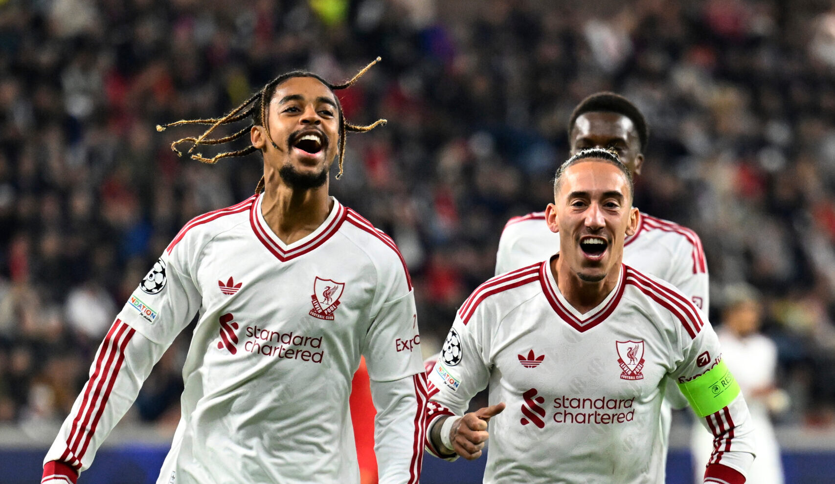 Champions League: Eξάρα για Λίβερπουλ με λάμψη Μπαρκολά-Tσιμίκα, γονάτισε την Κόμο η Φέγενορντ (ΒΙΝΤΕΟ)