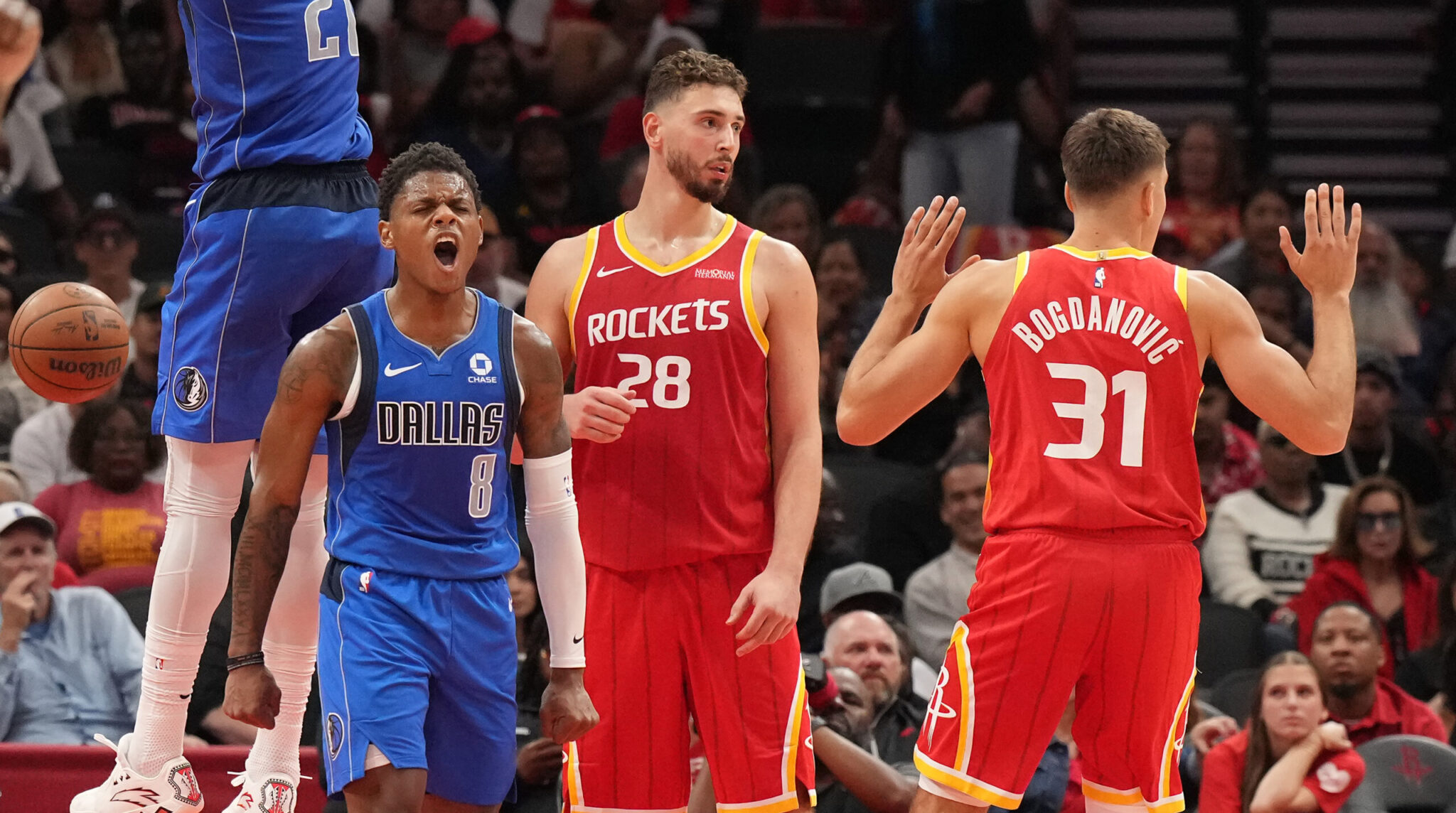NBA: Μεγάλες εμφανίσεις, εντυπωσιακά ντεμπούτα και θέαμα στην πρεμιέρα (ΒΙΝΤΕΟ)