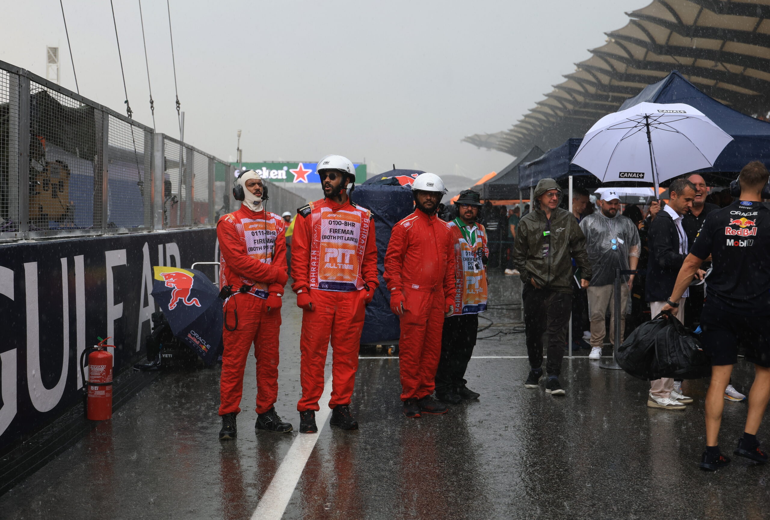 Μεγάλη καθυστέρηση στο Grand Prix του Μπαχρέιν λόγω βροχής