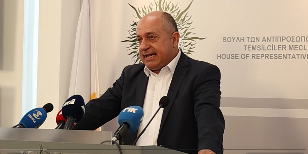 Άφαντος ο Κόμπος από τη συζήτηση για τη στρατηγική σχέση Κύπρου – ΗΠΑ στη Βουλή: Πυρ και μανία η Επιτροπή Εξωτερικών