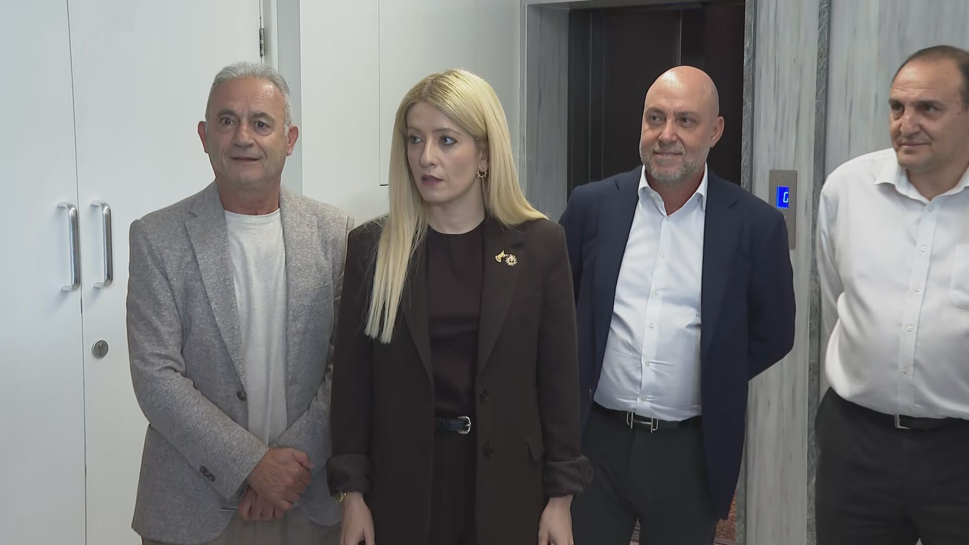 «Υπέστη συντονισμένη υπόσκαψη με κατινιές»: Απόλυτος σεβασμός και αμέριστη στήριξη Παμπορίδη στην Αννίτα Δημητρίου