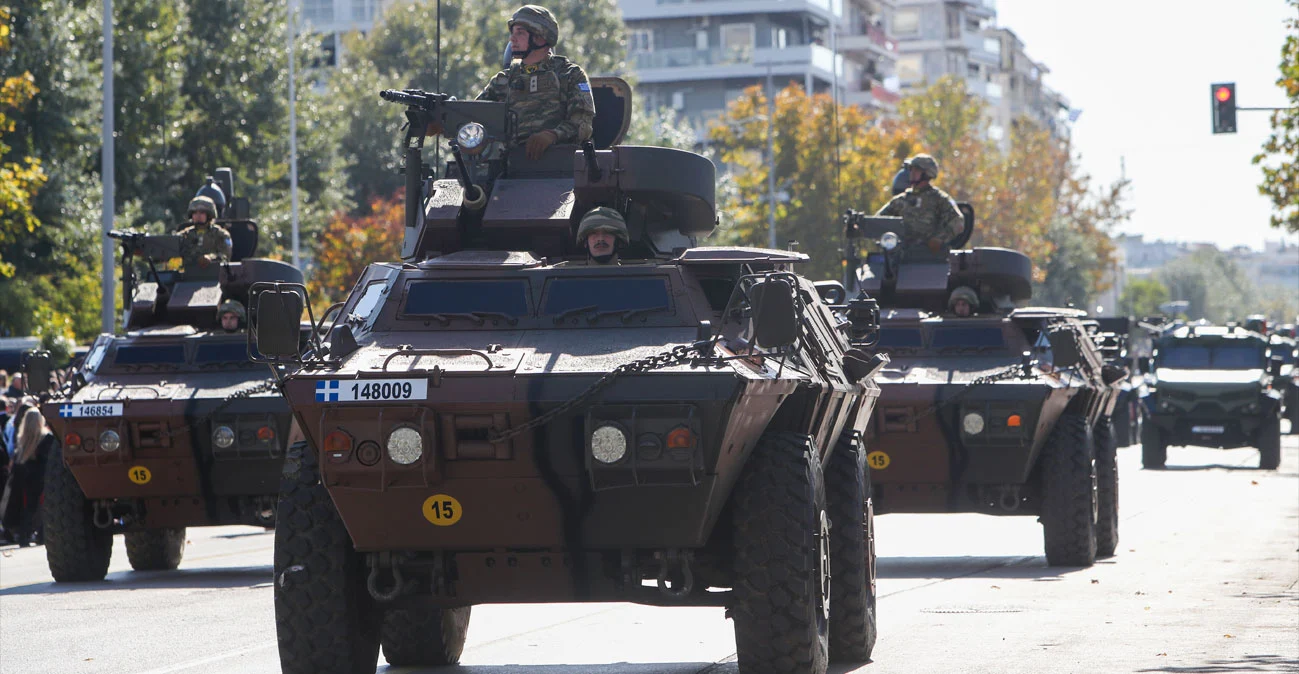 LIVE: Η μεγαλειώδης στρατιωτική παρέλαση της 28ης Οκτωβρίου στη Θεσσαλονίκη