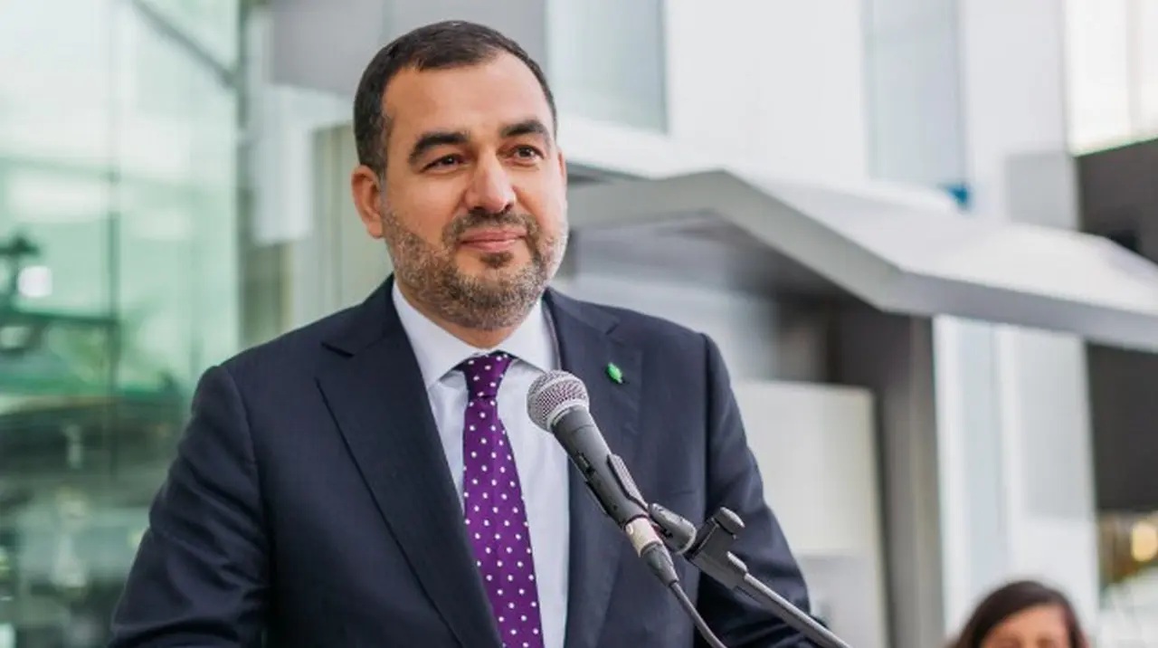 Παραδόθηκε στις τουρκικές αρχές ο επιχειρηματίας Νουσρέτ Αλτίνμπας