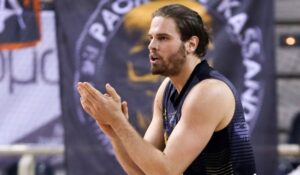 Μπόγρης για το σκάνδαλο στο μπάσκετ: «Πέσατε να με φάτε, είμαι καλός τώρα;»