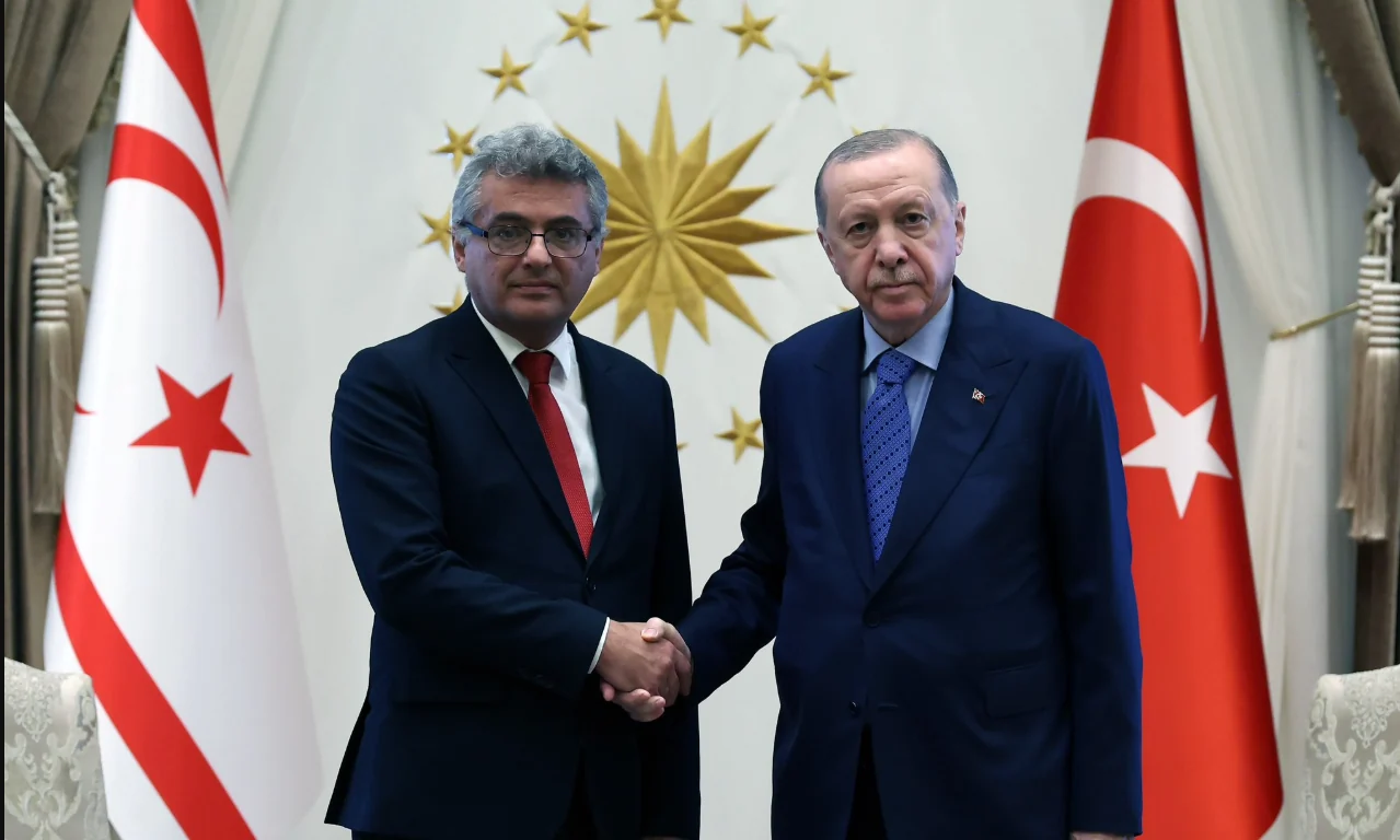 Ερντογάν σε Έρχιουρμαν: Δεν υπάρχει λύση χωρίς διασφάλιση των δικαιωμάτων των Τ/κ