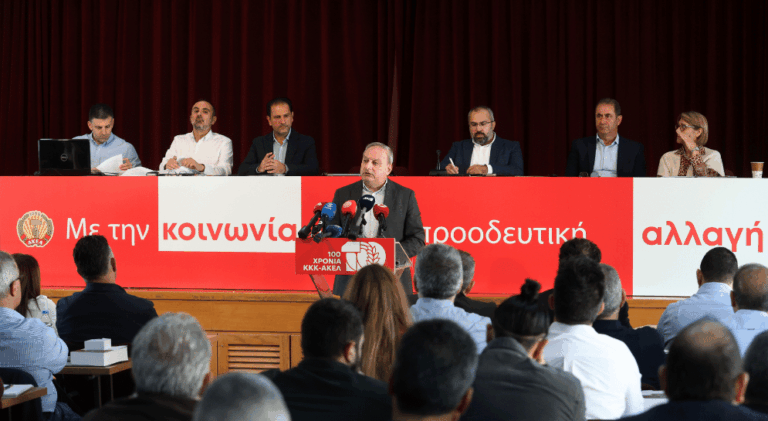 Στέφανος Στεφάνου: «Χριστοδουλίδης και ΔΗΣΥ πρέπει να φύγουν από την εξουσία για να αναπνεύσει η κοινωνία» (ΦΩΤΟ)
